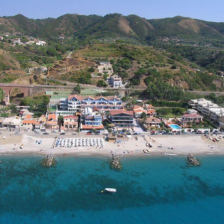 Aparthotel Oasi Azzurra Messina Exteriér fotografie