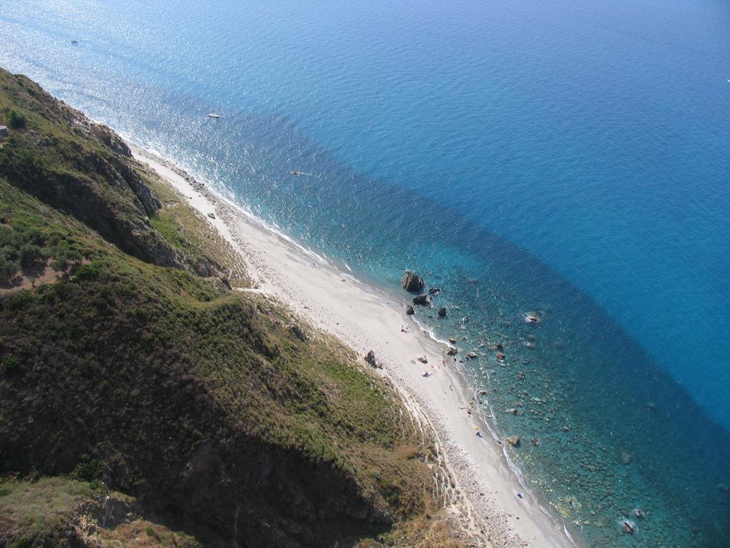 Aparthotel Oasi Azzurra Messina Exteriér fotografie